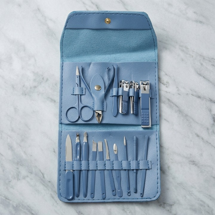 16-Piece Manicure & Pedicure Kit – Professional Stainless Steel Nail Clipper & Grooming Set with Travel Case